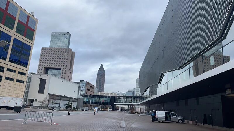 Viagem de negócios internacional da Garbo ao exterior para exposição em Frankfurt, na Alemanha