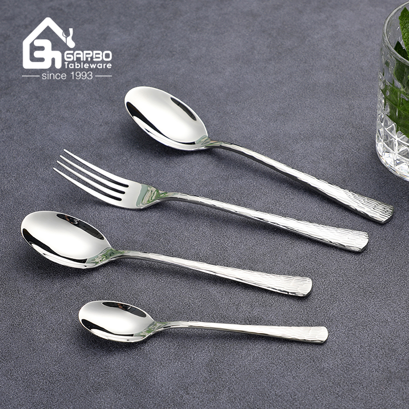 24-piece silverware set for 6 people with a wood grain pattern, high-quality mirror polish, and 18/10 stainless steel flatware, includes forks, spoons and knives