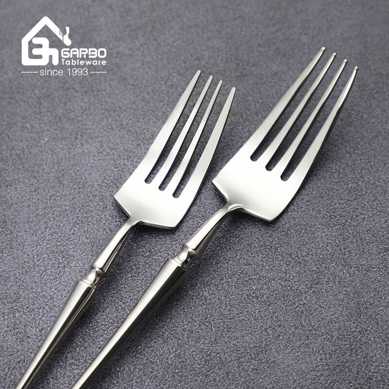 Creative Waist Shape Handle Silverware Food Grade Knife Fork Spoon Cutlery Set