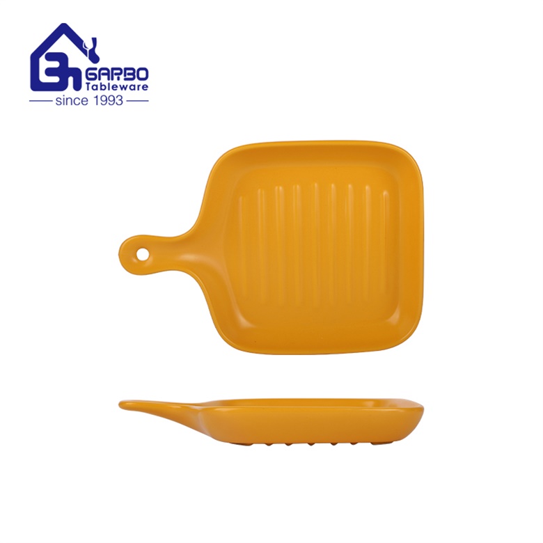 U shaped porcelain baking pan brings you an elegant life
