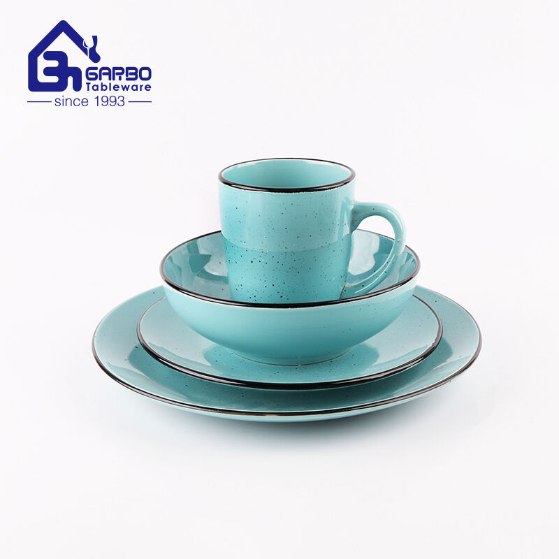 Color Glazed Decoration on Porcelain Tableware: Adding Vibrancy to Your Dining Experience