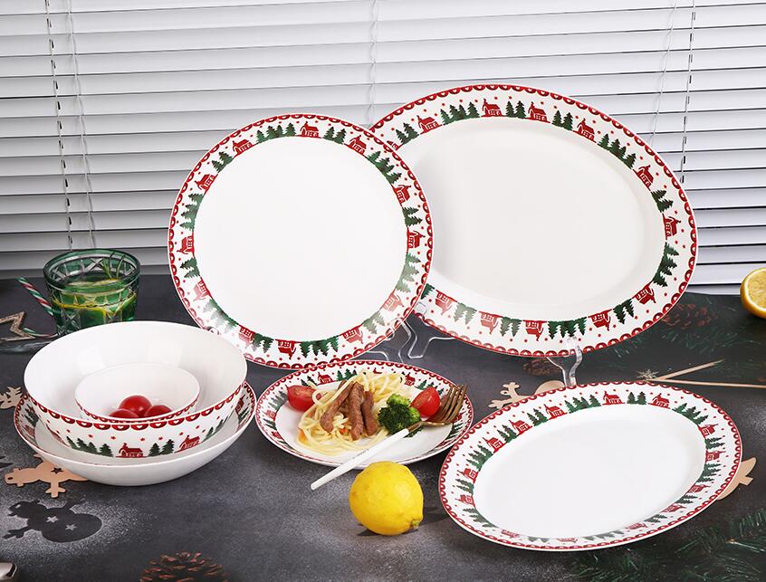 How to select Dinnerware for Christmas