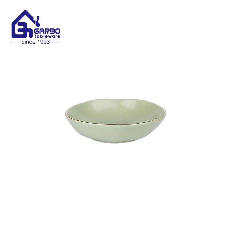 Popular 7.5-inch porcelain plate with colored glaze finish for American and European market