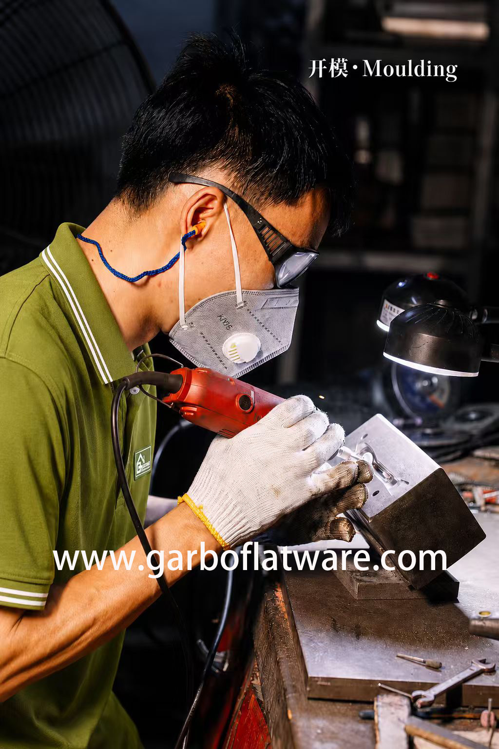 How Are Stainless Steel Cutlery Sets Manufactured?cid=115 How Are Stainless Steel Cutlery Sets Manufactured?cid=115