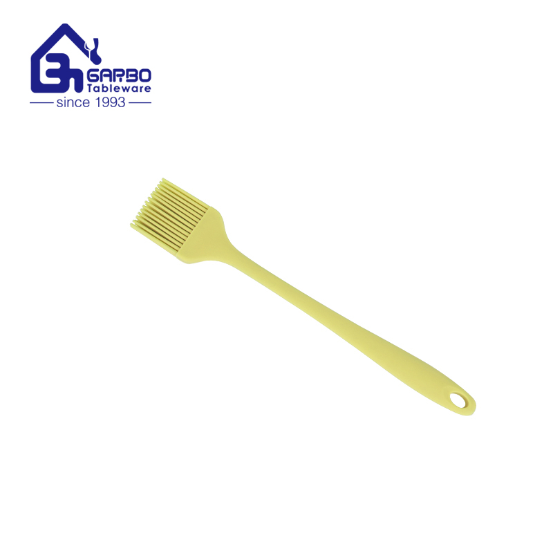 high quality silicone yellow colors kitchen using brush