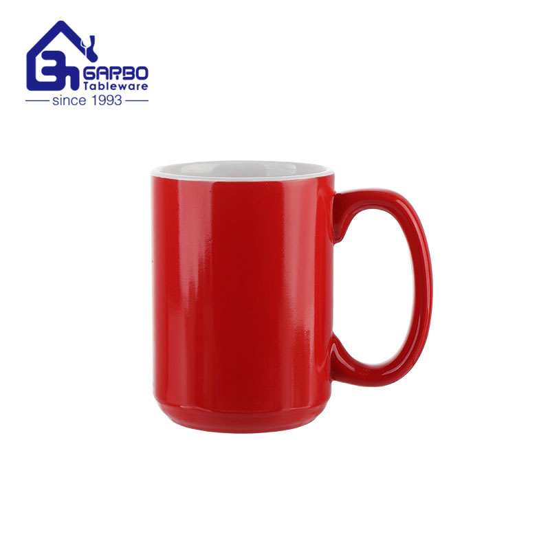 Caneca de café de cerâmica retrô simples vermelha 16.3 oz para uso doméstico em escritório xícara de grés