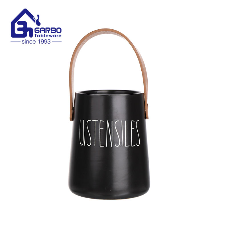 Pot de rangement en céramique avec logo personnalisé imprimé, pots de cuisine de forme haute et longue à poignée souple