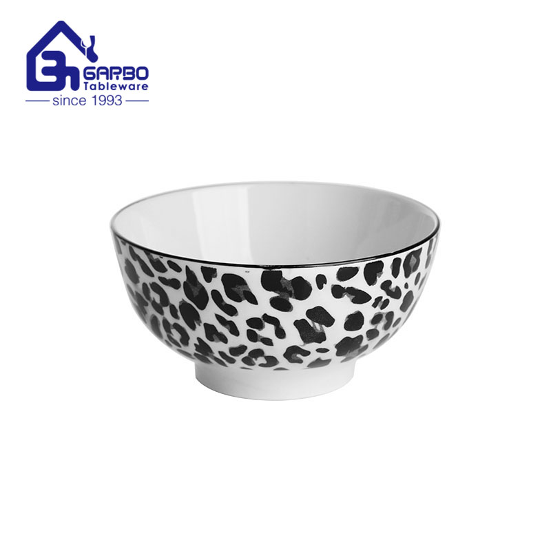 Tigelas de sopa de porcelana preto e branco de 5.5 polegadas Tigelas de cerâmica para sopa de cereais e massas 500ml