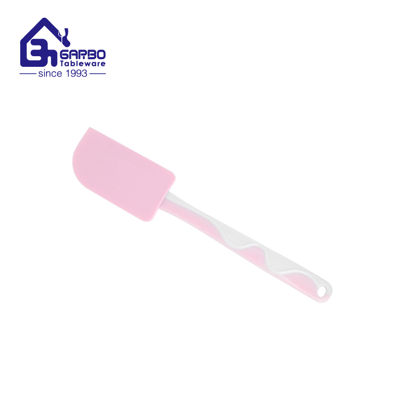 Spatule en silicone multicolore résistante à la chaleur avec manche en PP