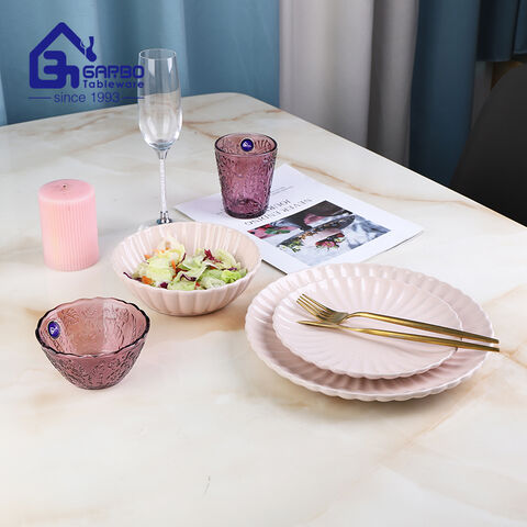彩色雕刻陶瓷深盘和碗餐具套装适用于婚礼装饰粗陶餐具套装