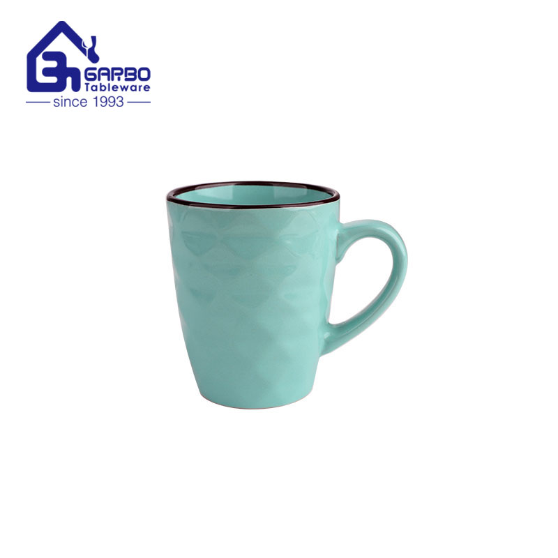 340ml cartoon printing stoneware mug with inner green color and spoon factory from China