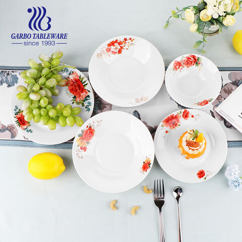 Assiette en céramique en forme de fleur haut de gamme avec bord plaqué or pour la maison et l'hôtel