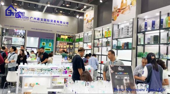 TÂRGUL DE CANTON E MASIV! Cel de-al 135-lea furnizor de articole de masă din Canton Fair