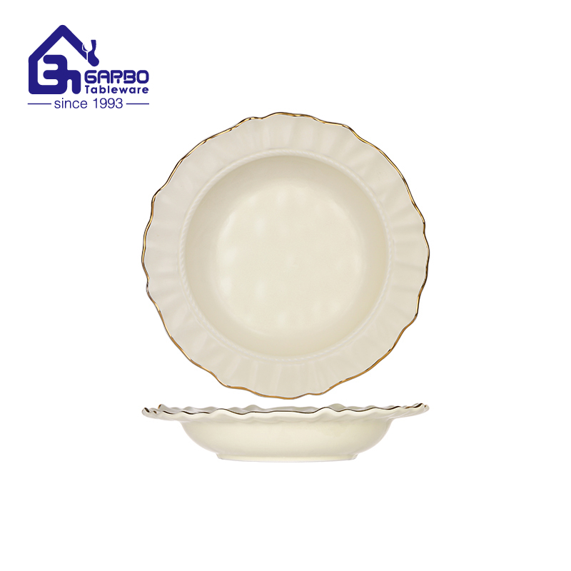 Green Color Irregular Shape Porcelain Dinner Plate in Gold Rim New Design Houseware