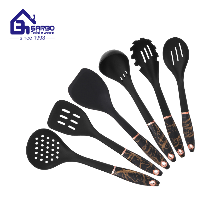 Why silicone kitchen utensils are geting more and more popular these years?