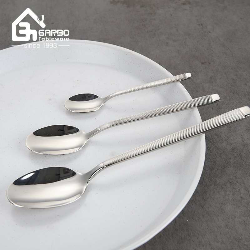 China Supply Premium Quality 18/8 Stainless Steel Silverware Set for Europe