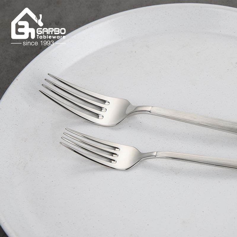 China Supply Premium Quality 18/8 Stainless Steel Silverware Set for Europe