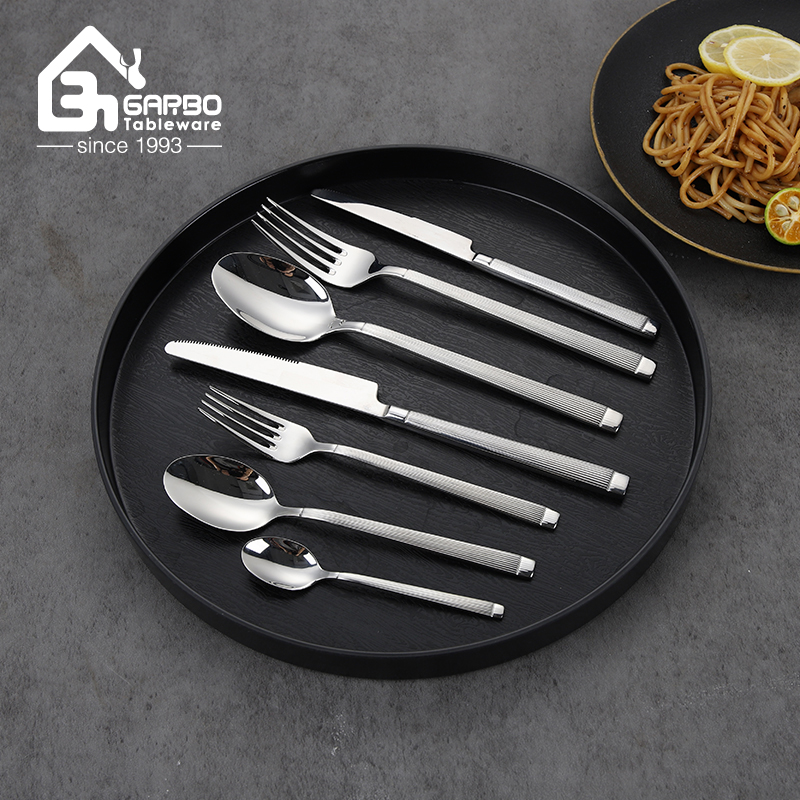 China Factory Restaurant Cutlery Wholesale 18/8 Cutlery Set Classic Stripe 304 Stainless Steel Cutlery