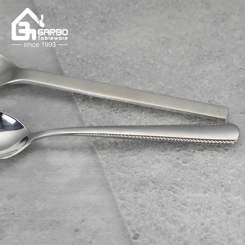 High Quality Mirror Polish Flatware Set 304 Stainless Steel Dinner Spoon in Stock