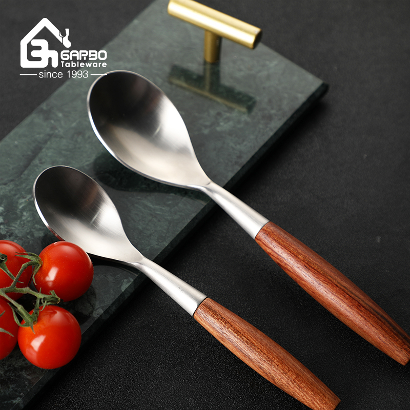 Stock Fast Shipment Cutlery Set with Wooden Handle Silver Stainless Steel Knife Fork and Spoons Set