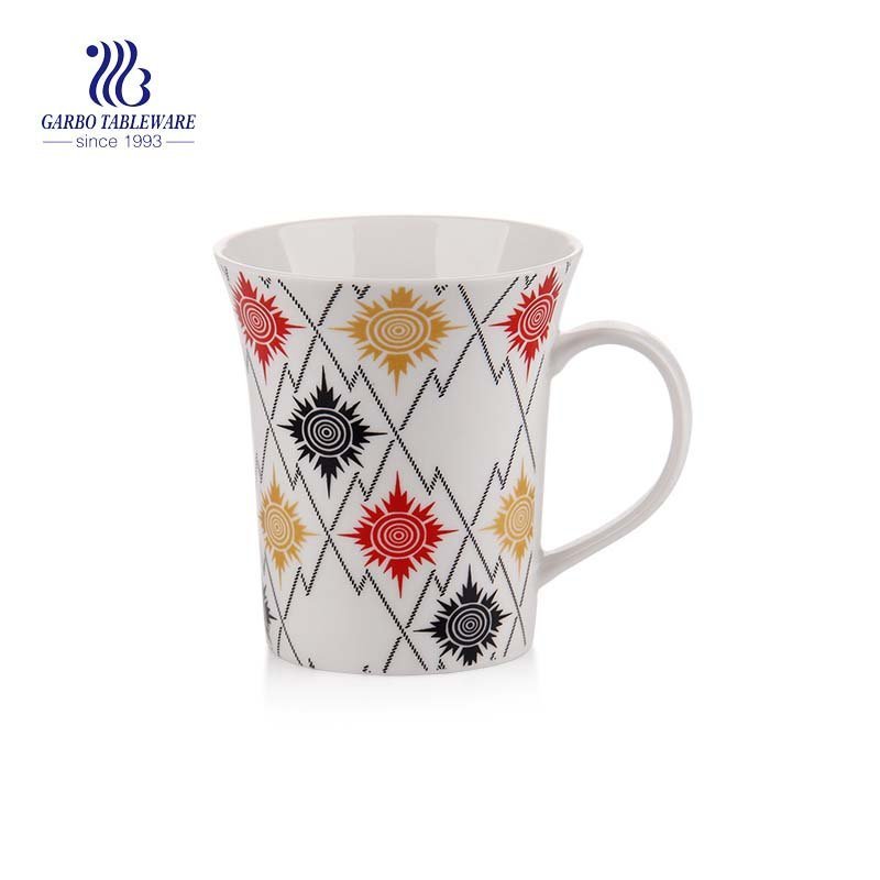 Tazas de cerámica blancas de la leche de la flor de la calcomanía de las tazas del té de cerámica de la fabricación de la promoción 12oz de cerámica blanca
