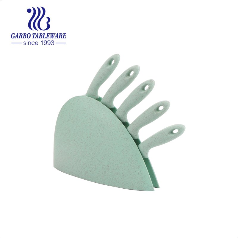 Ensemble de couteaux de cuisine avec manche en blé, 7 pièces en acier inoxydable Sharp Ensemble de couteaux de cuisine personnalisés professionnels avec gaine, résistant aux rayures et à la rouille, pour la cuisson du chef