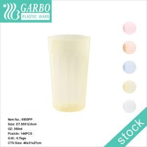 Пластиковая чашка емкостью 12 унций яркого кремового цвета для ежедневного использования