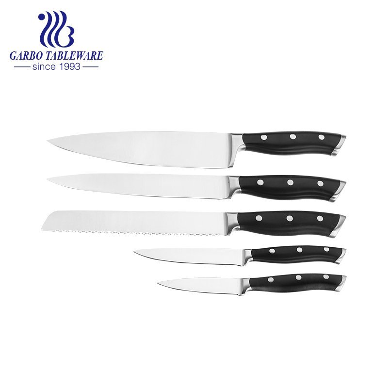 Fabricante de China 5PCS Juego de cuchillos de chef de estilo clásico 430 Material Base de cuchillo Calidad superior El mejor juego de cuchillos de cocina para cocinar con mango de ABS