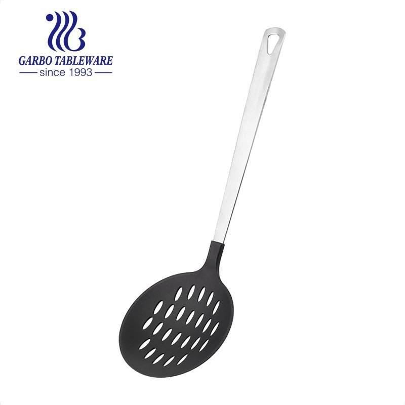 Pás de cozinha Coador de legumes Colher de náilon Colher resistente ao calor Filtro de sopa Massa resistente ao calor Coador Ferramentas de cozinha da moda