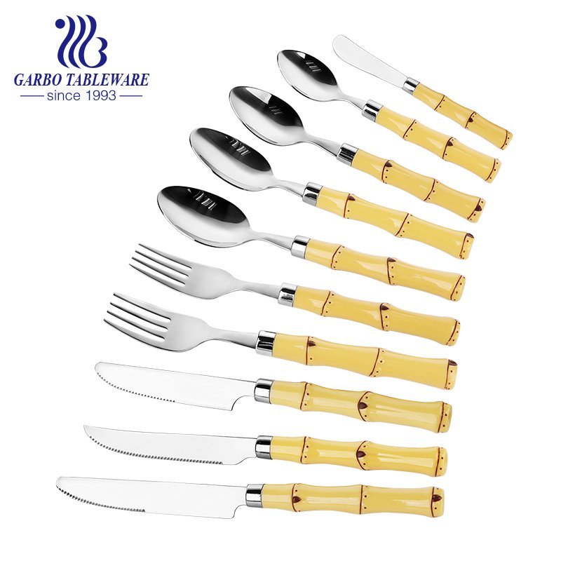 Durable High Quality Titanium Gold 4pcs Metal Cutlery Set with Elegant Square Handle