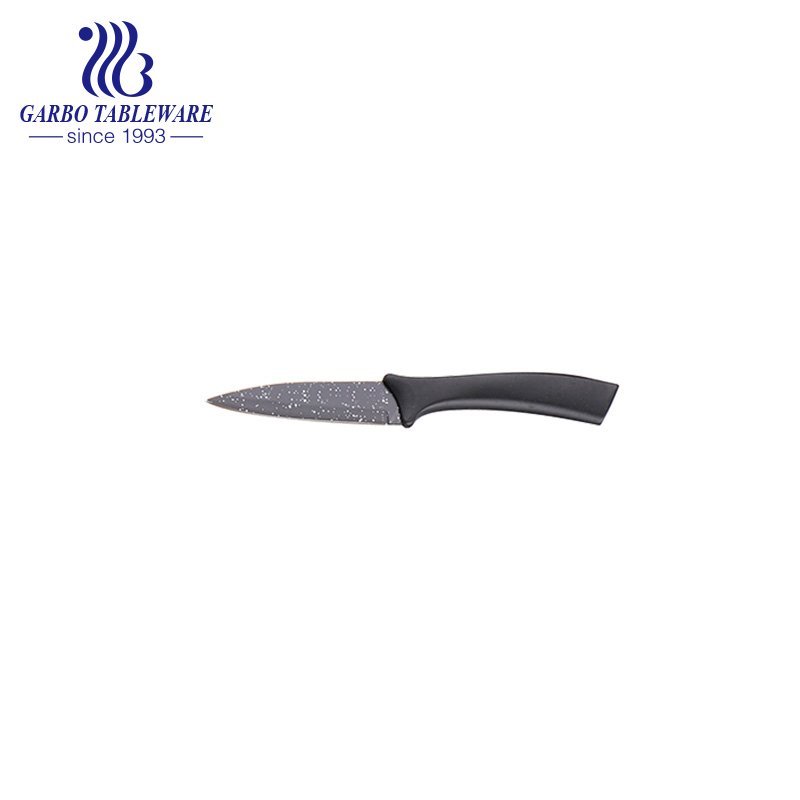 الصين الصانع الساخن بيع تصميم الأزياء الرش الأسود المهنية 6 قطع سكين مطبخ ومقشرة مع مقبض PP اللون الأسود