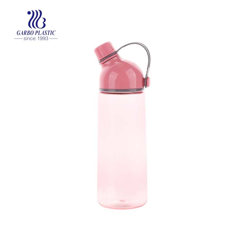 زجاجة مياه بلاستيكية محمولة آمنة للغذاء باللون الرمادي دخاني 430 مل مع قش سيليكون