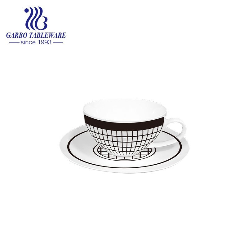 Novo conjunto de xícara e pires de design bone china Checker