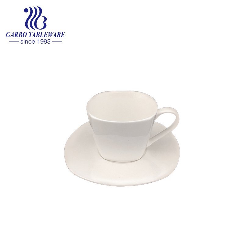 Triangle handle small cup and saucer set for drinking coffee