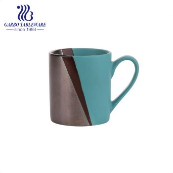 Copo de cerâmica de 250ml spray de cor esmaltada caneca de porcelana de estilo europeu para beber café com alça verde para loja