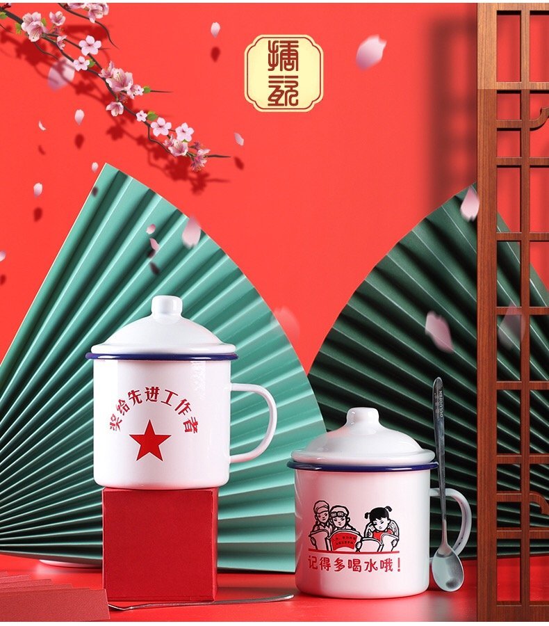 What kind of cups is better for drinking in our daily life,ceramic cup or stainless steel cup?