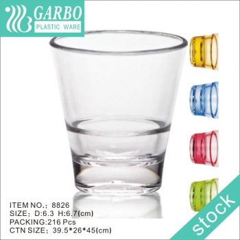 Klassisches transparentes 10cl Polycarbonat-Schnapsglas in V-Form