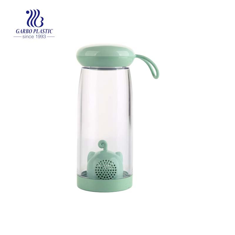 Good-quality green color portable plastic water drinking bottle for hiking