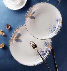 Read more about the article What is the best selling bone china dinnerware for market and what kind of print designs is popular?