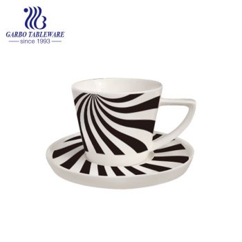 maßgeschneiderte schwarze Linie Design neue Bone China Tasse und Untertasse Set