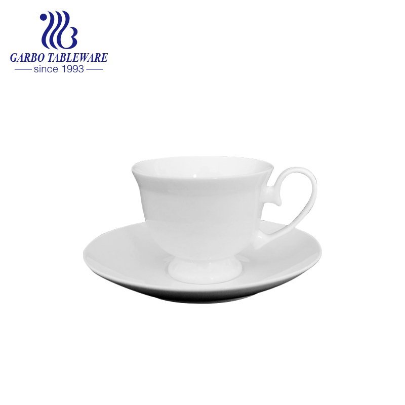 nuevo juego de taza y platillo de café expreso de porcelana de hueso de forma recta