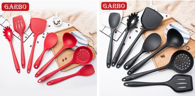 What’s the difference between kitchen utensils between nylon and silicone material?
