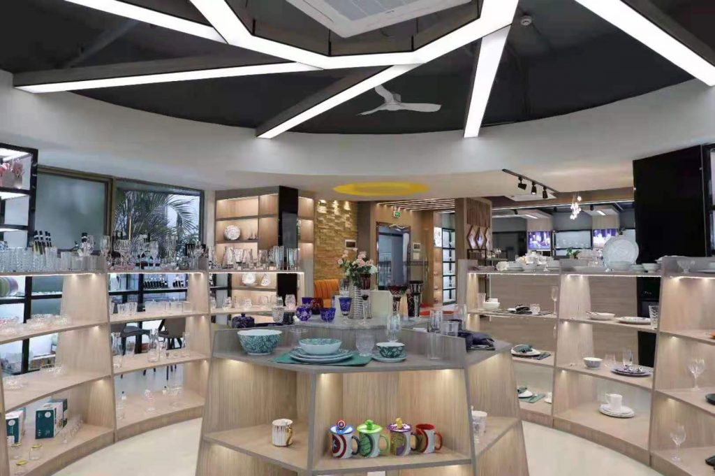 أول عرض عبر الإنترنت من فريق Garbo في عام 2021 أول عرض عبر الإنترنت من فريق Garbo في عام 2021