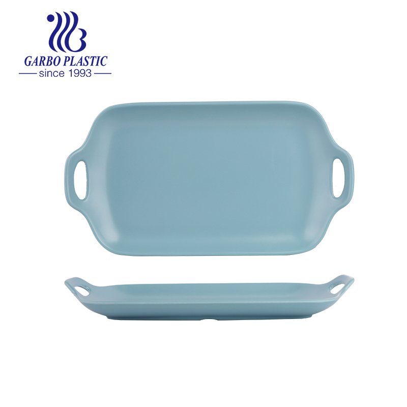 تصميم جديد مستدير الشكل قوي من البلاستيك الأزرق يمكن استخدام أطباق التقديم بمقبض بسيط مع وجبة خفيفة أو سلطة أو فواكه أو لحم للأماكن الداخلية والخارجية
