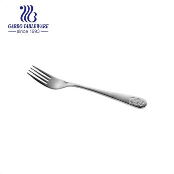 Wholesale cheap silver flatware mirror finished stainless steel 18/0 dinner fork with carton design handle