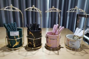 Promoción semanal de vajillas Garbo: cuchara de té con tazas de cerámica