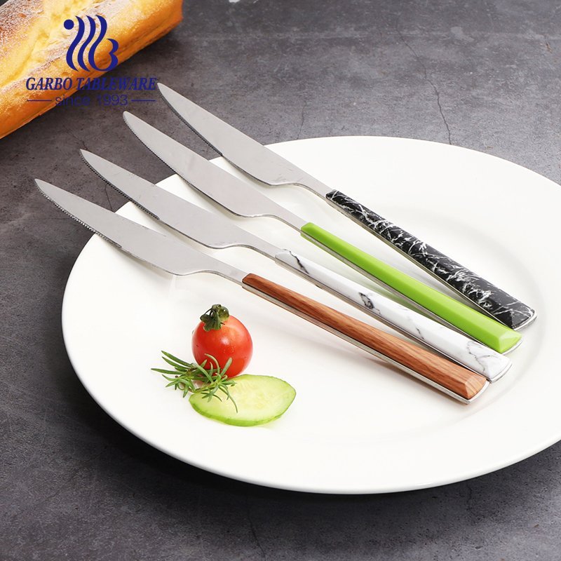 سكين عشاء من الفولاذ المقاوم للصدأ آمن للغسيل في غسالة الأطباق مع مقبض ABS للمطعم المنزلي