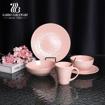 China factory hot-selling 20pcs tableware set for home hotel pink embossed royal ceramic dinner set