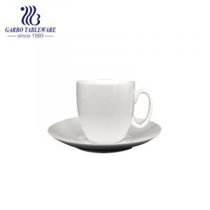 طقم فنجان قهوة وصحن أبيض شكل دائري من الخزف