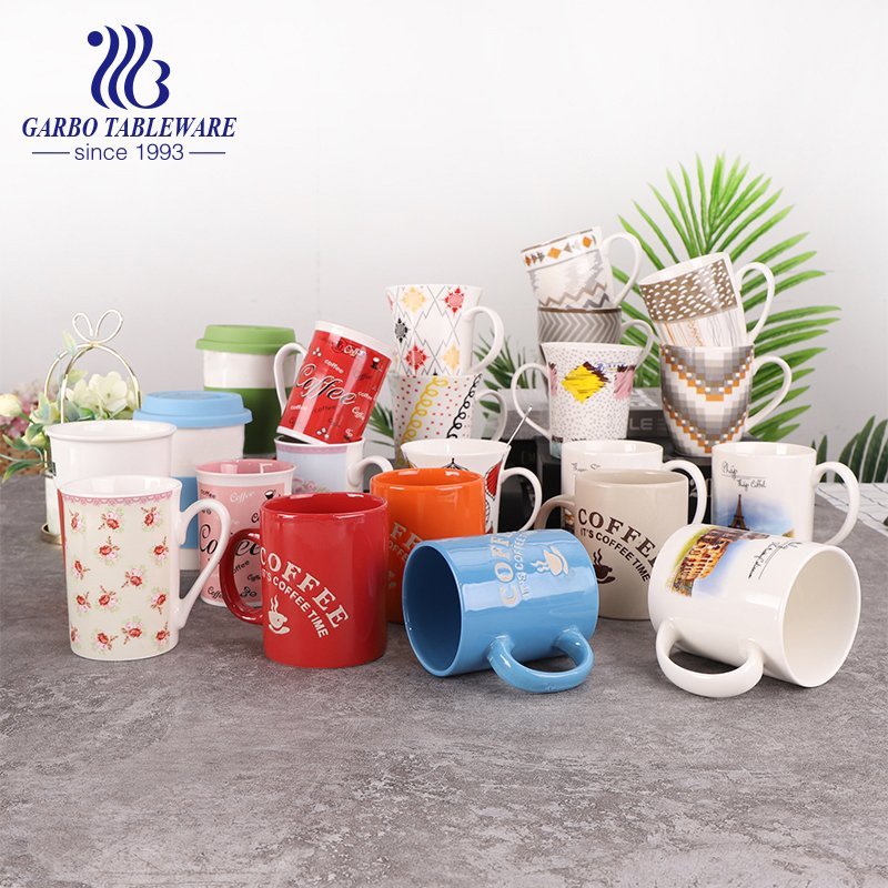 Taza para beber de agua de cerámica esmaltada de color verde porcelana superficie brillante tazas de bebidas frías taza de café y jugo de oficina con asa